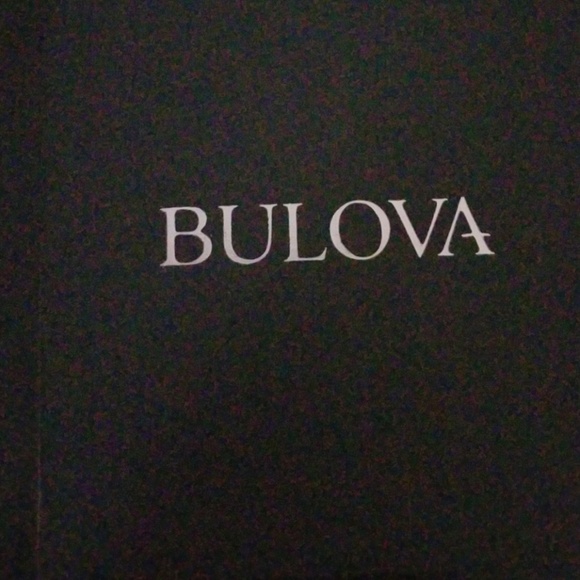 Bulova two toned watch. - Picture 5 of 5